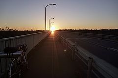 藤武橋で迎える日の出